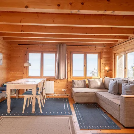 Strandhus Mira *