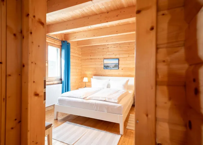 Strandhus Mira *