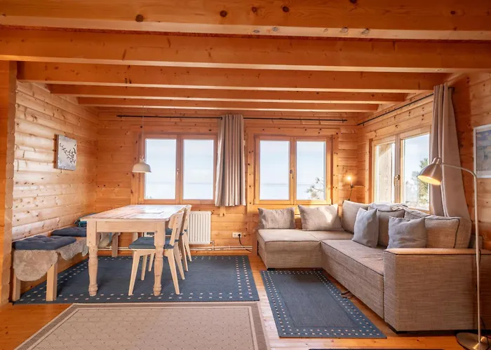 Strandhus Mira *